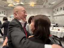 1_4b511a75dadd7765e111293fb794f518